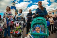 Жительницы Шушар устроили #бунтмамочек: просят Путина активизировать строительство детских садов и школ
